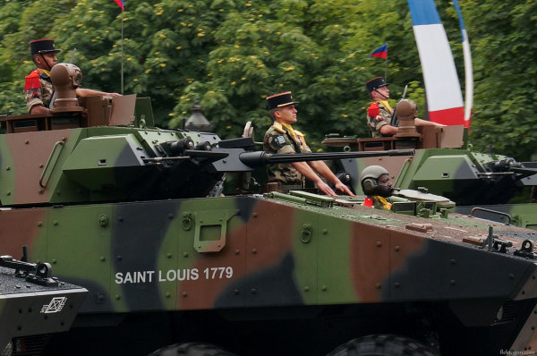 20140714_Parade_03.jpg